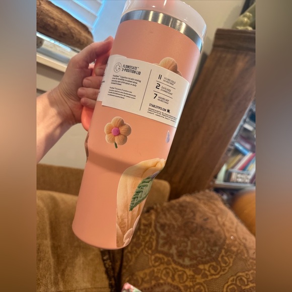 STANLEY custom Labubu Quencher H2.0 Tumbler 40 oz, Pink - Picture 6 of 7